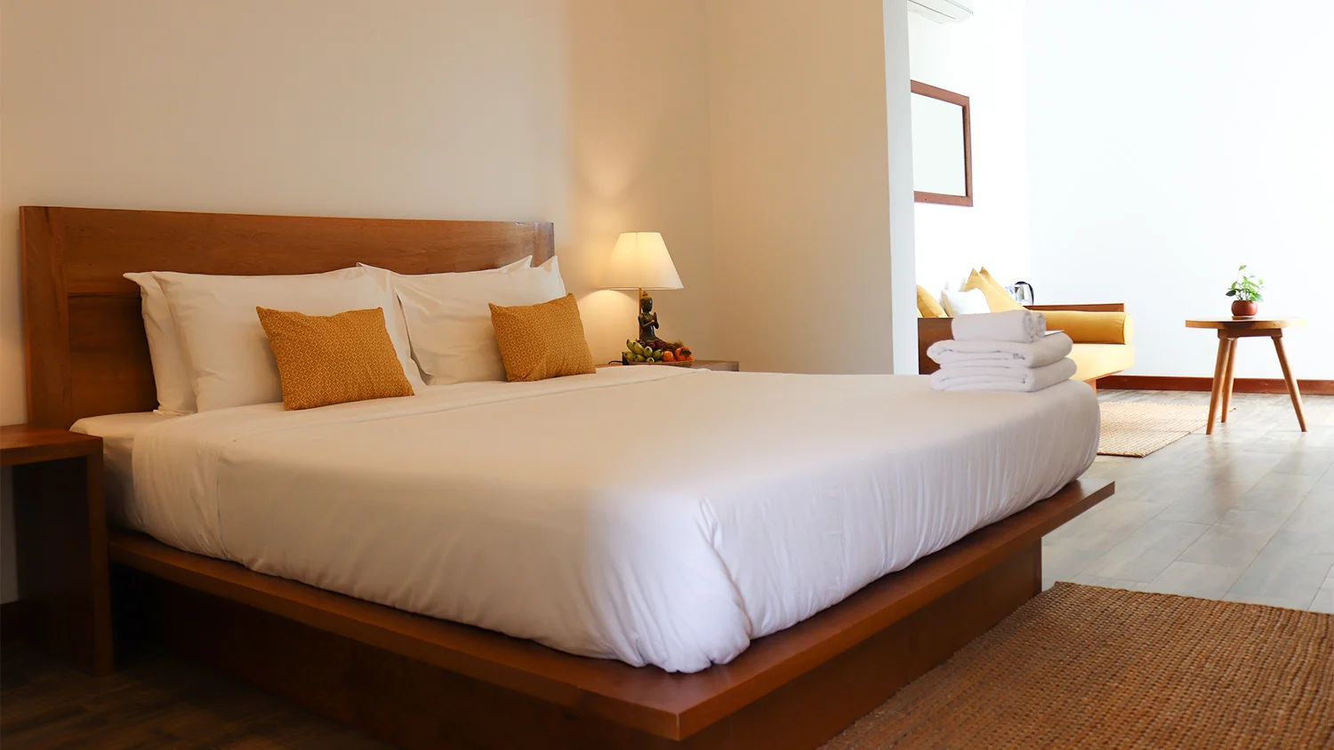 Room9